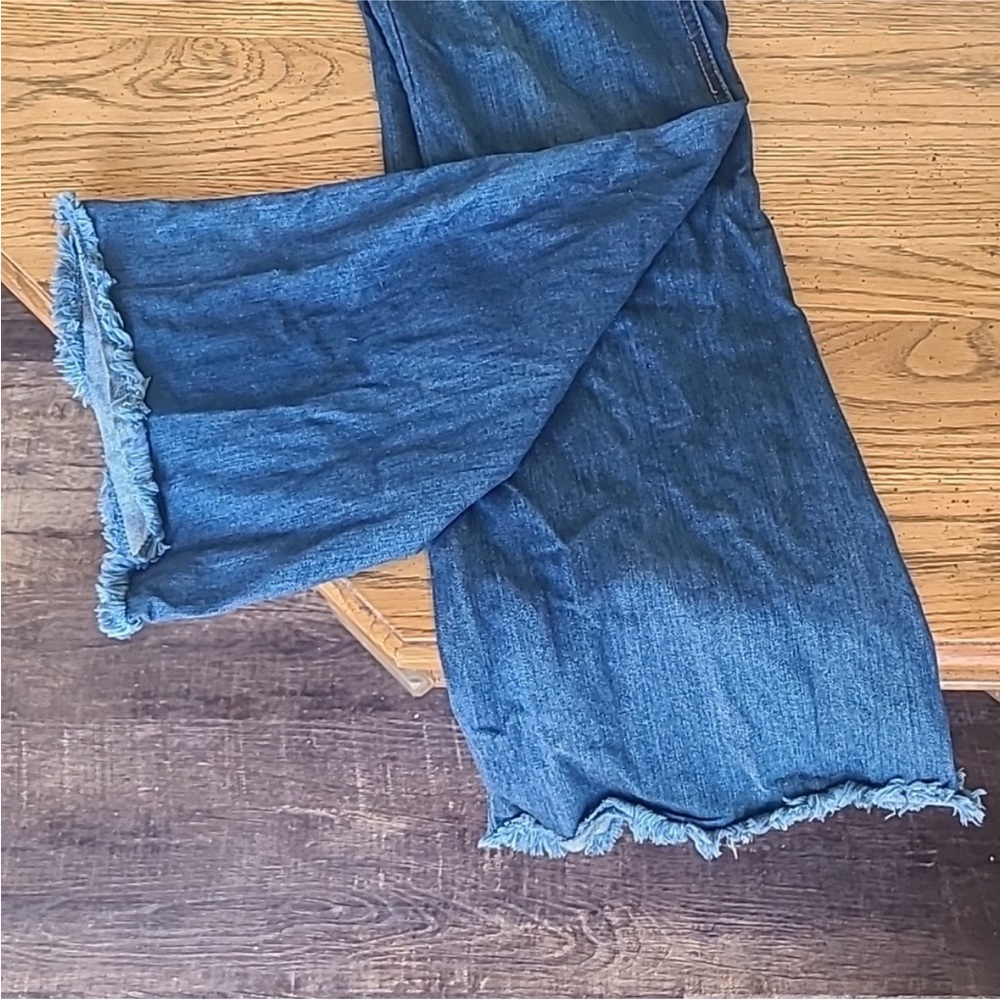 Kimes Lola raw hem